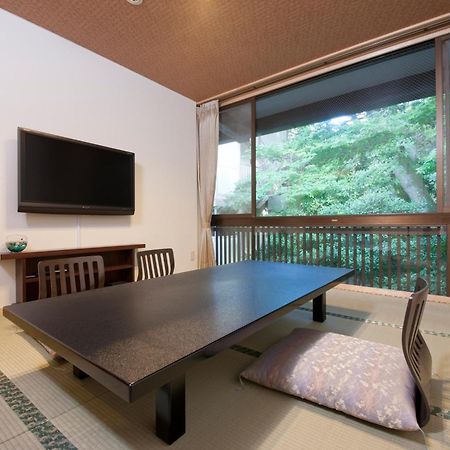 Kikunoya Hotel Hatsukaichi Exterior foto