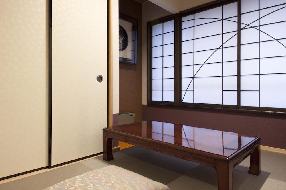 Kikunoya Hotel Hatsukaichi Exterior foto