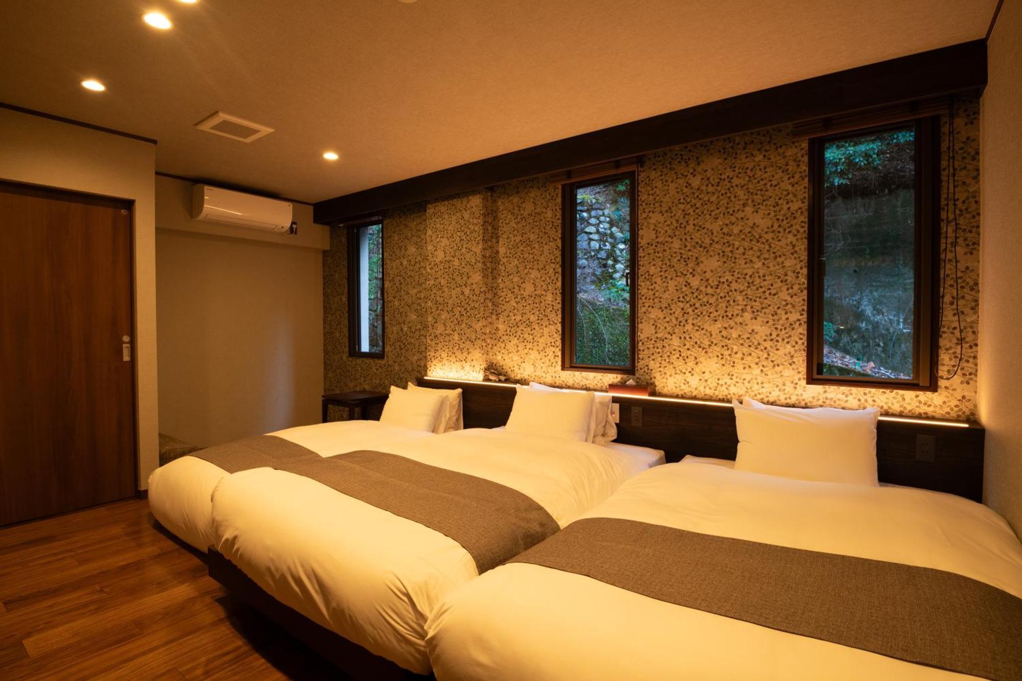Kikunoya Hotel Hatsukaichi Exterior foto